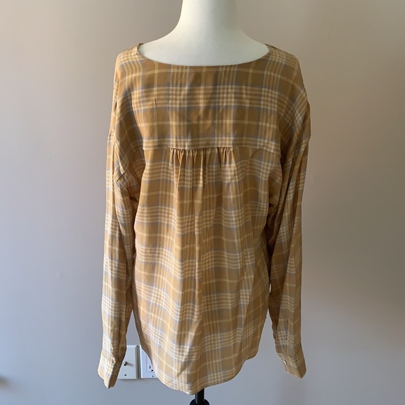 Aritzia Cairo gold Macee blouse (checkered blouse) - Picture 11 of 14
